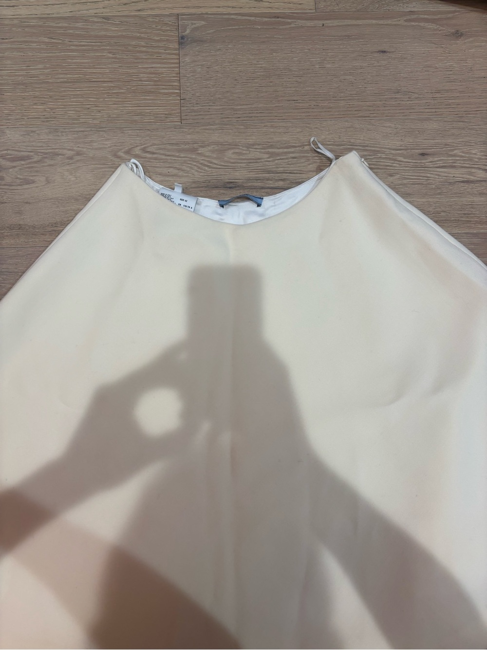 Prada Pale Cream Circle Skirt - Size 42IT - Picture 3 of 8